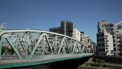 Saigawa-Ohashi-Bridge-In-Kanazawa,-Japan-On-Clear-Sunny-Day