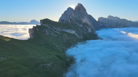 Drone-aerials-shot-above-clouds-in-the-Dolomites,-Italian-alps