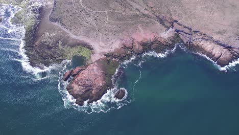Drone-view-of-Panoramic-view-of-the-coastline-of-the-marine-park-protected-area-of-Bahia-Bustamante,-Chubut-Province,-Argentina