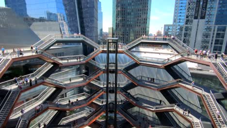 Tilt-Up-Reveal-of-The-Vessel-structure-at-Huson-Yards-in-NYC