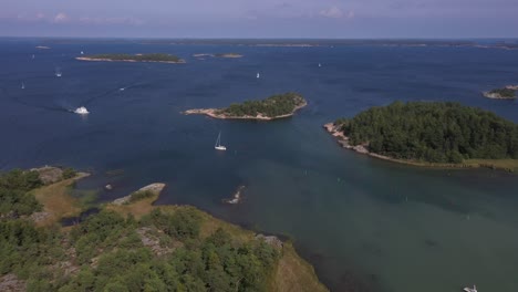 Aerial-footage-near-Uto-Island,-an-island-near-Stockholm,-Sweden