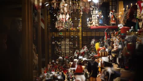 People-are-buying-wooden-and-colorful-christmas-decorations-at-the-Christkindlmarket-Chicago-in-chicago
