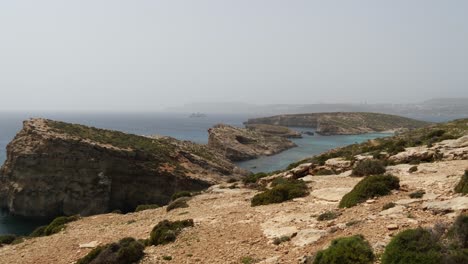 Panoramic-View-Of-The-Islets-Of-Blue-Lagoon,-In-Comino-Island