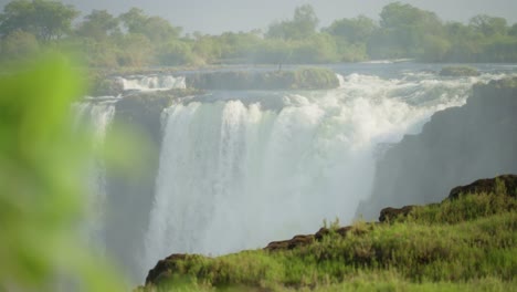 Cataratas-Victoria-Zimbabwe-Agua-Que-Fluye-Primer-Plano