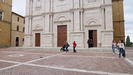 Pienza-Cathedral---Exterior-Facade-Of-Cathedral-of-Pienza-In-Siena,-Italy
