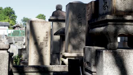 Cementerio-Japonés-De-Kioto-Detrás-Del-Mausoleo-De-Shinran-Shonin