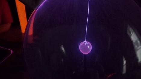 Plasma-ball-in-Copernic-museum