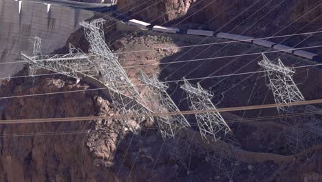 Sonnige-Hoover-Staudamm-Stromleitungen