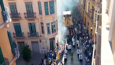 Desfile-De-Semana-Santa-Católica-En-España