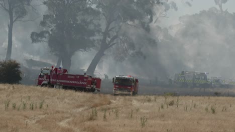 Fire-truck-heading-to-grass-fire-to-assist-other-crew-to-extinguish-bush-fire