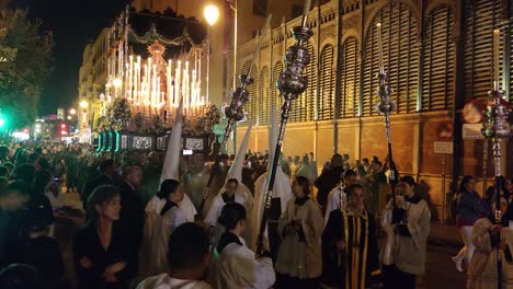 Semana-Santa-Carroza-De-La-Virgen-Maria
