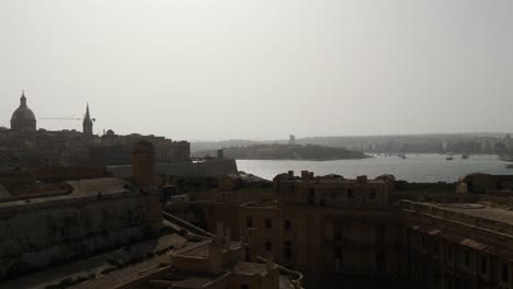Blick-Auf-Den-Hafen-Von-Marsamxett-Vom-National-War-Museum-–-Fort-Saint-Elmo,-Valletta