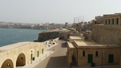 National-War-Museum---Fort-Saint-Elmo,-And-The-Grand-Harbour