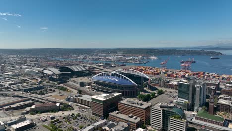 Toma-De-Drones-Del-Estadio-Lumen-En-Un-Día-Soleado-En-Seattle.