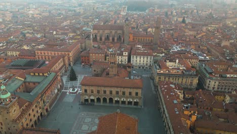 Aerial-View-Above-Piazza-Maggiore-in-Bologna,-Italy-at-Christmas