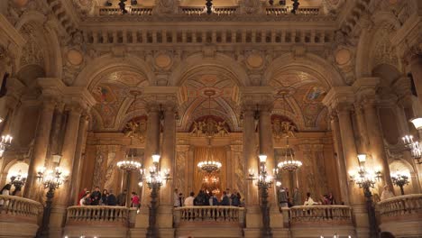 Crowds-Takes-Pictures-in-Balconies-Inside-Palais-Garnier