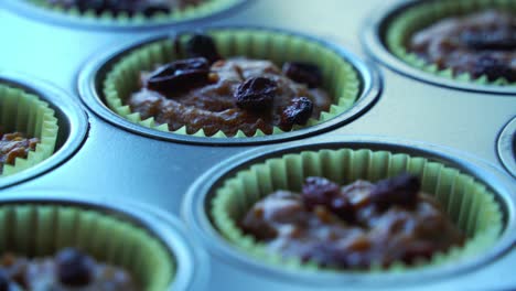Muffins-De-Calabaza-Recién-Horneados-En-El-Horno-Muffins-De-Calabaza-Veganos-Usando-Calabaza-Asada-Real-En-Un-Tazón-Receta-Saludable-Sin-Lácteos-Vegana