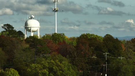 Scenic-View-Of-Water-Storage-Tower-In-Autumn-Forests-In-Fayetteville,-Mount-Sequoyah,-Arkansas,-United-States