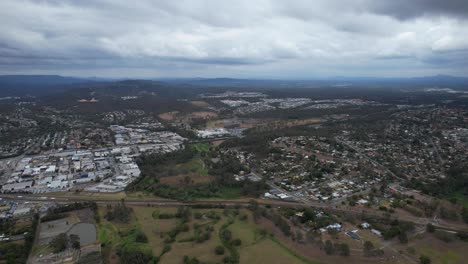 Bewölkter-Himmel-über-Dem-Vorort-Loganholme-In-Der-Stadt-Logan-In-Queensland,-Australien