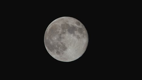 The-Full-Moon-at-night-drifting-across-the-sky