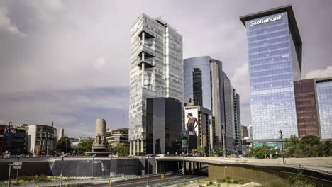 Panoramic-shot-of-the-Petroleos-Fountain-where-the-busy-Paseo-de-la-Reforma-and-Peripheral-Avenues-converge
