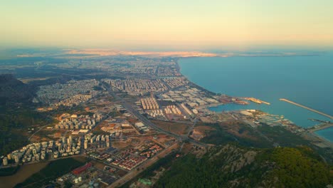 Aerial-4K-drone-footage-of-the-city-of-Antalya,-Turkey
