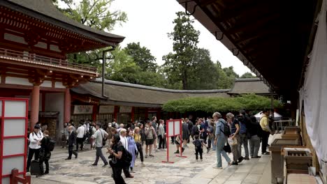 Busy-Crowds-Walking-Through-Courtyard-At-Kasuga-Taisha-Shrine