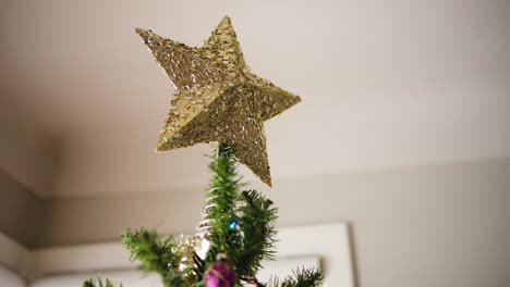 Gold-Christmas-Star,-Tree-Topper-with-Sequins