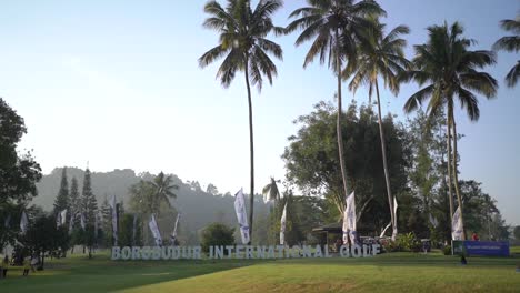 Morgenstimmung-Im-Borobudur-International-Golf-And-Country-Club
