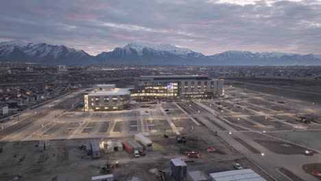 Primary-Children's-Hospital-in-Lehi,-Utah---sunrise-aerial-parallax