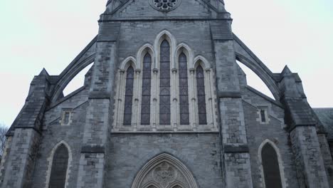 Tilt-shot-of-the-Cathedral-in-Dublin,-Ireland