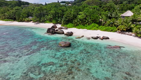 Mahè-island,-Seychelles