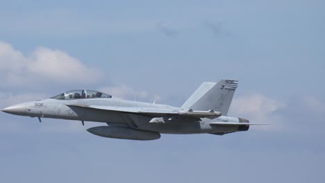 Naval-EA-18-Growler-Fighter-Jet-Flyby-at-Abbotsford-2023-Airshow-TRACK