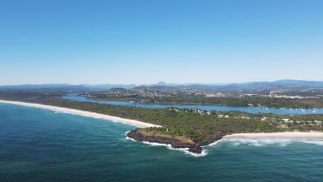 Panoramic-views-of-Fingal-Headland-with-the-Tweed-River-and-Mount-Warning-in-the-distance