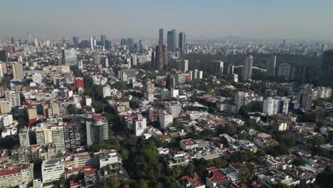 Polanco-neighborhood-in-Mexico-City,-is-beautiful-and-affluent-area,-from-the-air