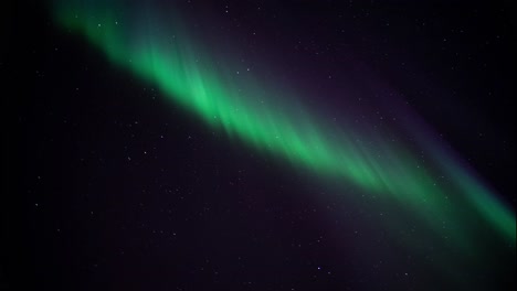 Aurora-borealis-in-real-time-in-sky,-Scandinavia,-Norway