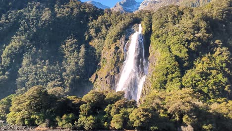 Lady-Bowen-Falls,-Milford-Sound,-Fiordland-national-park,-South-Island,-New-Zealand