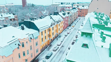 Huvilakatu-in-Helsinki,-Finland-on-a-cold-winter-day