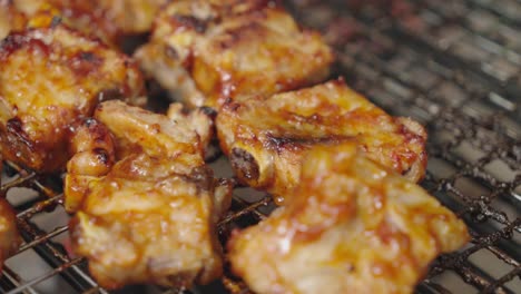 Close-up-shot-of-freshly-cooked-grilled-pork-ribs-with-butter