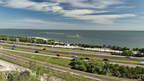 Aerial-view-of-kitesurfers-in-St-Petersburg-Florida