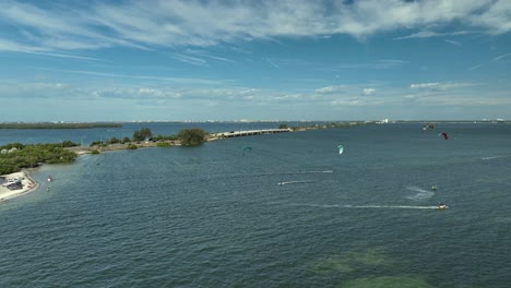 Drone-pan-view-of-kitesurfers-in-St-Petersburg-Florida
