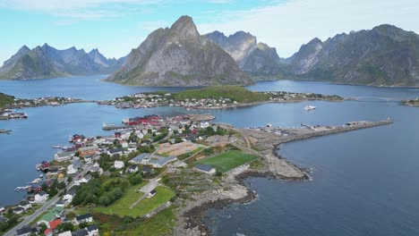 Reine-Village-in-Lofoten-Islands-Archipelago,-Norway,-Scandinavia---4k-Aerial-in-Summer