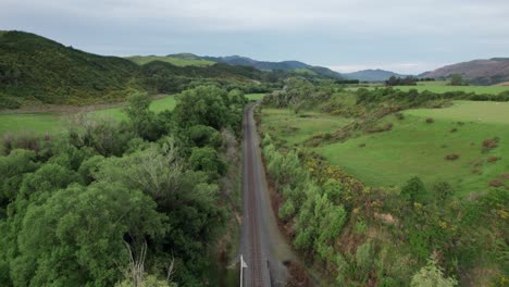 Nueva-Zelanda-Antiguo-Ferrocarril-De-Tierras-De-Cultivo