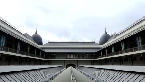 Perfect-symmetry-of-Bolhao-Market-roof-in-Porto