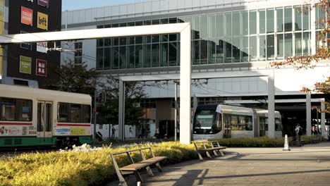 Toyama-Light-Rail-Tram-Departing-Station.-Establishing-Shot