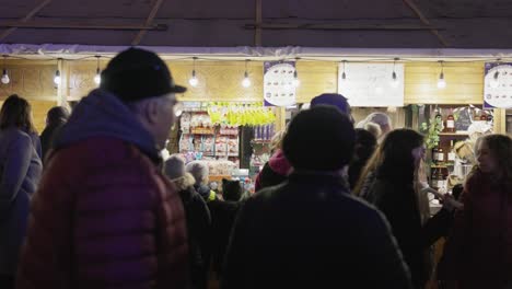 Crowd-Of-People-Wandering-Around-Food-Stalls-At-Night-In-Galati,-Romania
