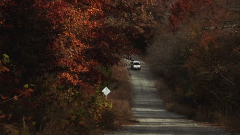 Driving-through-the-Lee-Creek-Forest-in-Arkansas-in-Autumn
