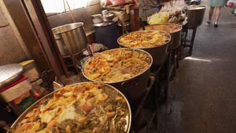 Chinese-Food-Being-Sold-at-Traditional-Market-in-Chinatown-in-Bangkok,-Thailand