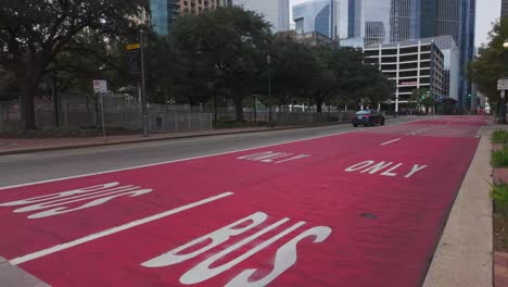 Only-bus-lane-on-MIlam-Street-in-Downtown-Houston