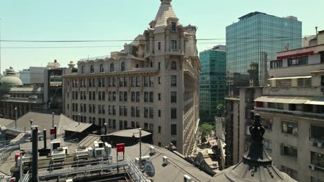 Bird's-eye-view-boom-down-of-the-Ariztía-building-on-New-York-Street-Santiago-Chile